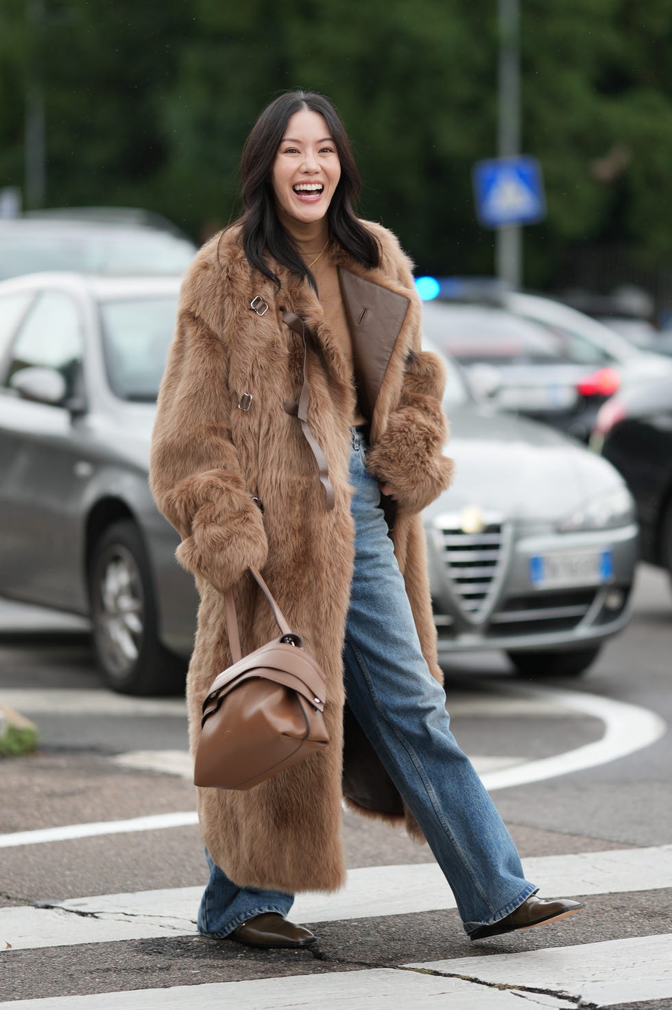 Brown Faux Fur Coat with Blue Jeans — Trendy Wool Coat Outfits