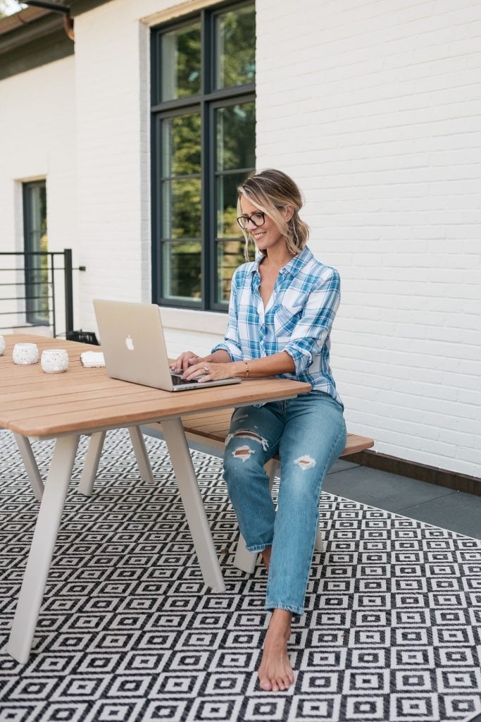 Plaid Shirt with Ripped Jeans and Slide Sandals Plaid Shirt with Ripped Jeans and Slide Sandals — Trendy Work From Home Outfits