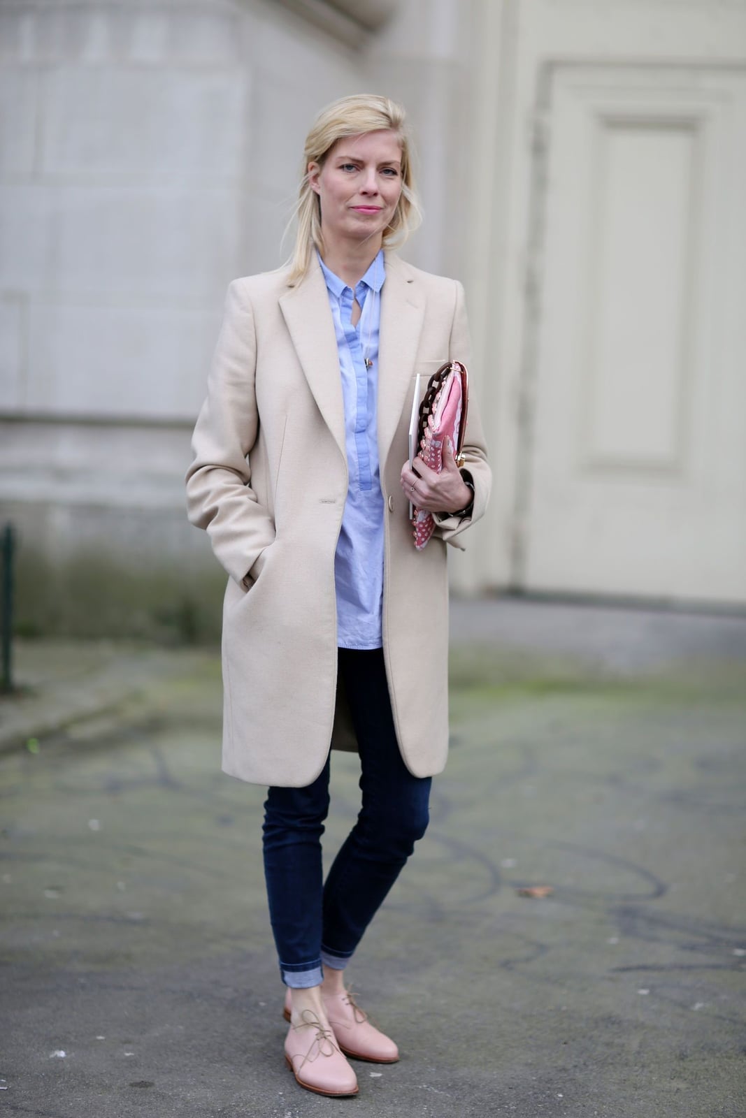 Beige Coat Over Blue Shirt and Dark Jeans — Trendy Work Outfits Women Office